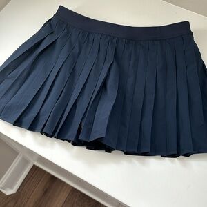 Lululemon Athletica High Rise Pleated Tennis Skirt True Navy Size 10